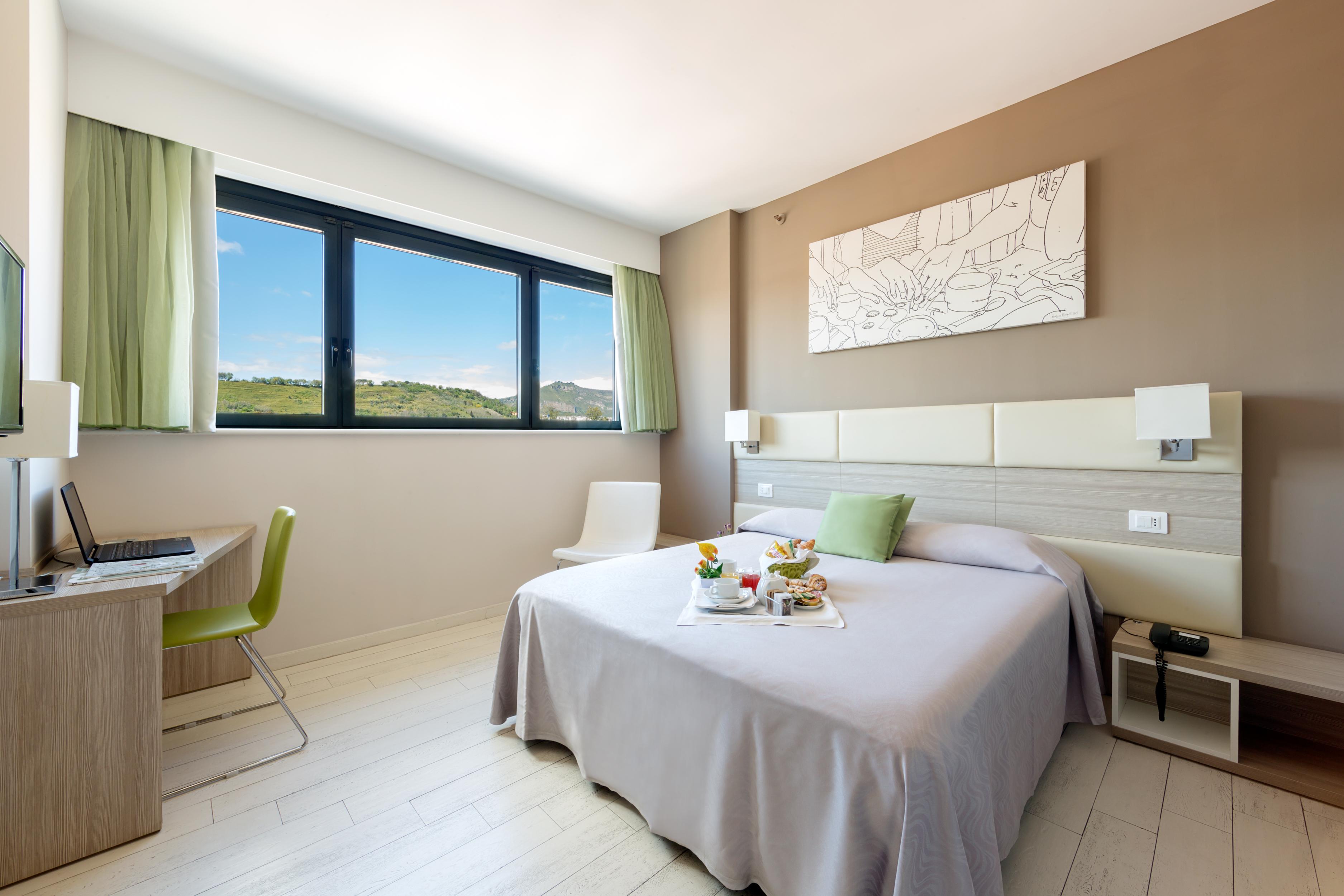 Hotel Cristina Napoli Esterno foto