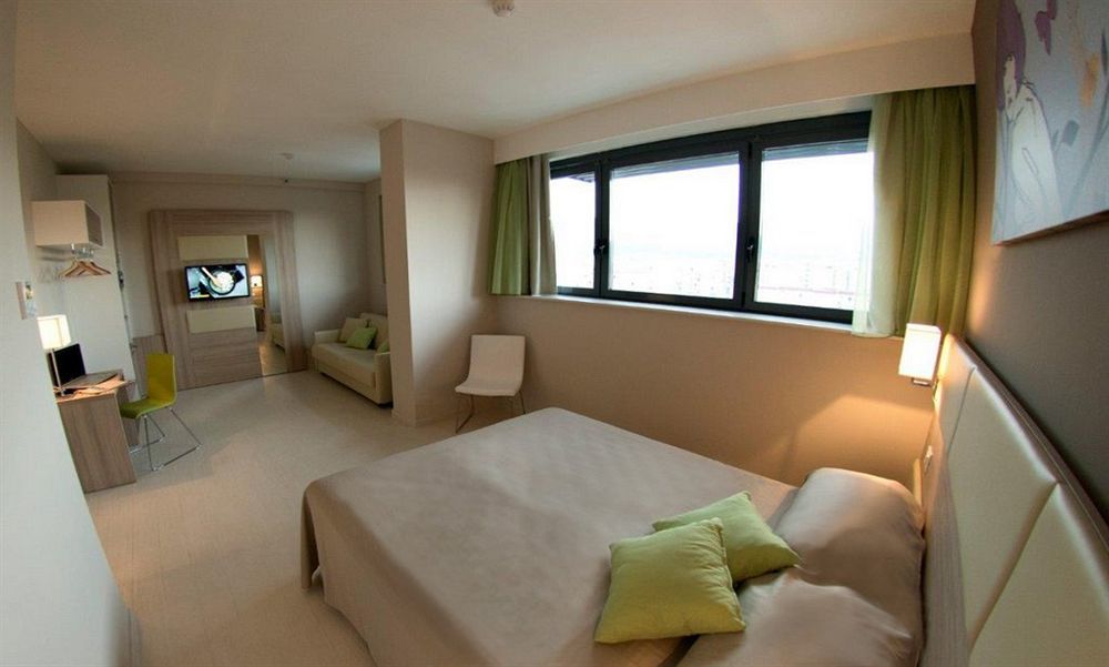 Hotel Cristina Napoli Esterno foto